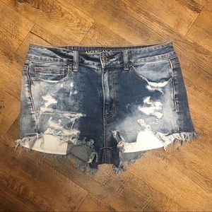 American Eagle hi-rise shortie